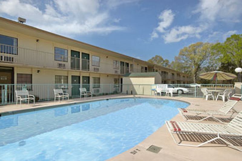 Super 8 By Wyndham Clarksville Ar Exteriér fotografie
